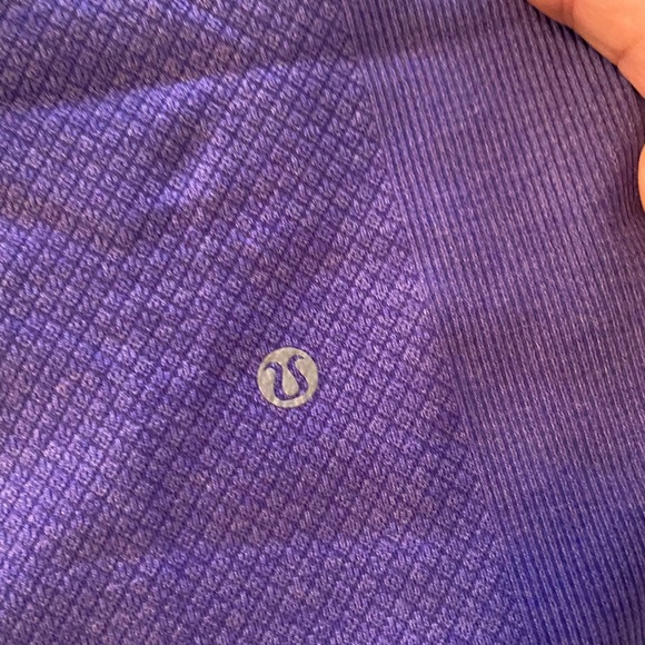 Lululemon free to flow seamless cropped leggings - Picture 4 of 4